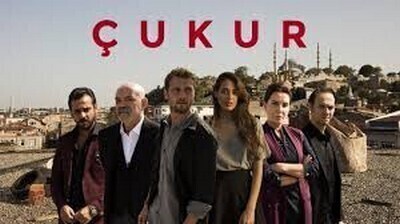 مسلسل الحفرة الموسم الثاني الحلقة العشرون 20 مترجمة
